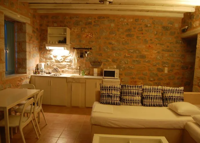 公寓 Philothea Mani Greece *