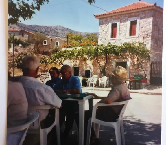 公寓 Philothea Mani Greece Mitziolena